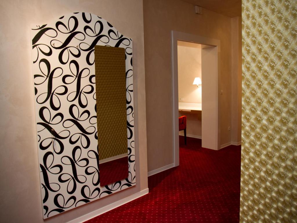 EA Hotel Tereziánský dvůr Hradec Kralove Exterior foto